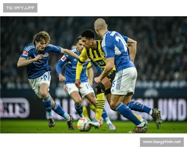 如何定位法尔范在沙尔克04队中的具体位置与角色分析